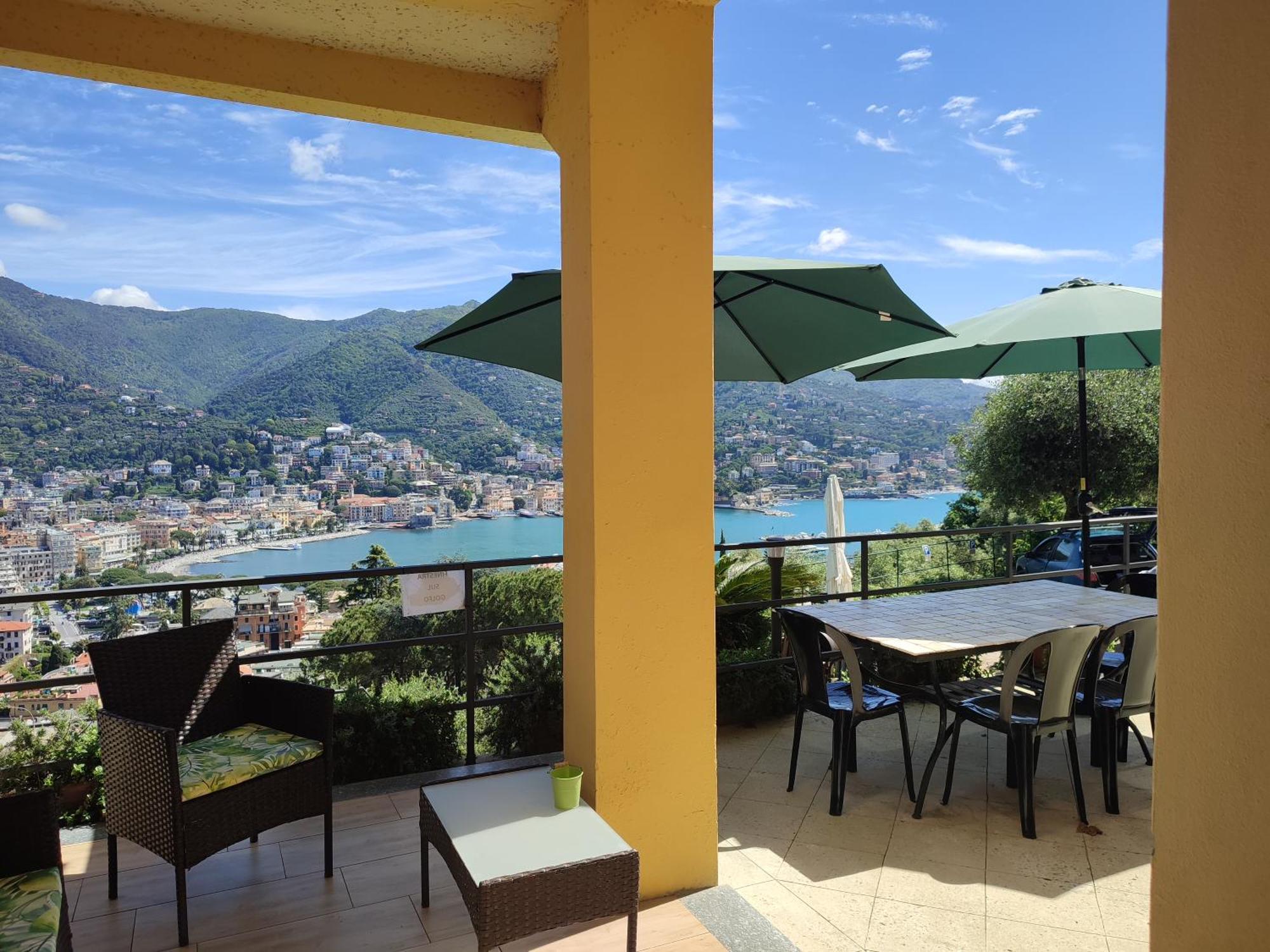 Finestra Sul Golfo Lejlighed Rapallo Eksteriør billede